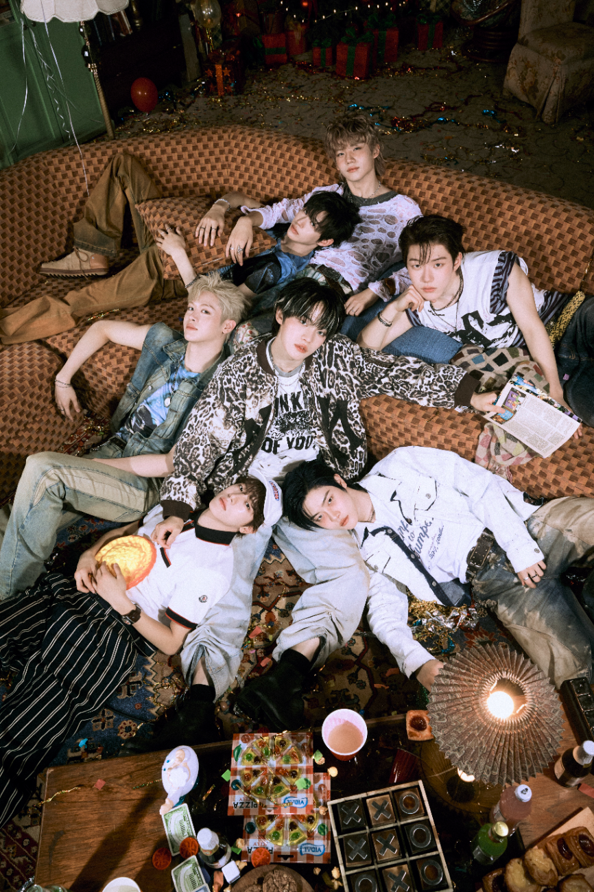 Girls²/CLOSE YOUR EYES/SUPER★DRAGON/龍宮城/WILD BLUE/ONE LOVE ONE HEART (50音順)